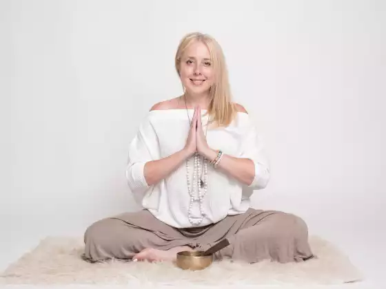 Kim Chestney,
Health & Wellness, Spirituality
Expert at Sidang Kemuncak Jiwa 2023: Perjalanan Dalam, Mulakan!