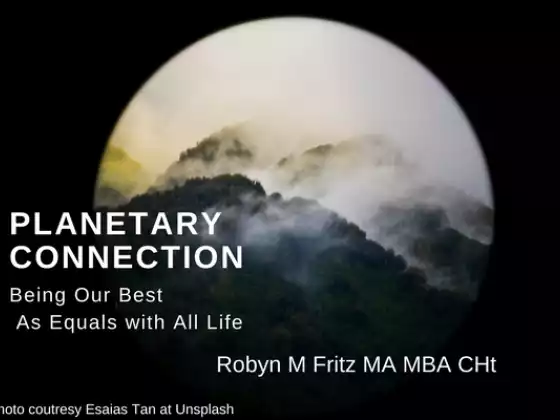 Planetary Connection: Being Our Best as Equals with all Life - Πολύγλωσσο